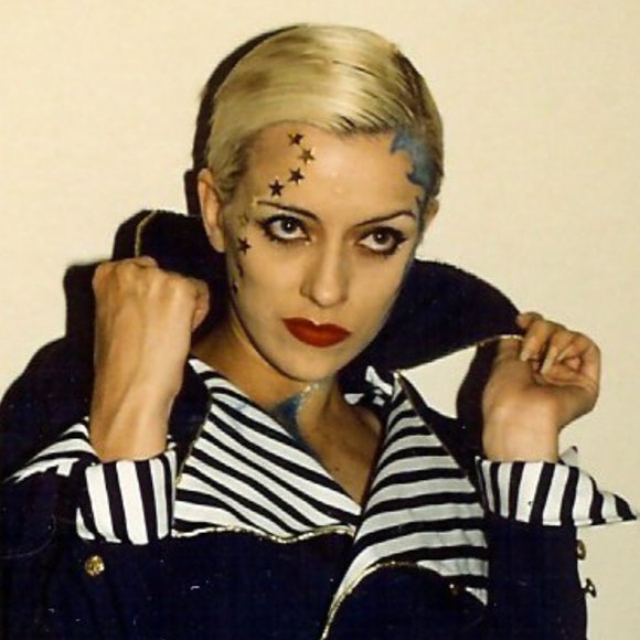 Meet your Posher, Debris - Picture 6 of 8